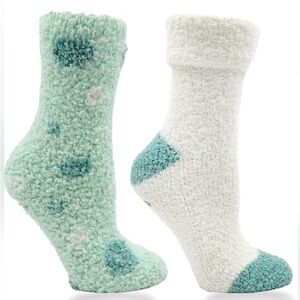 NWT Aromasoles Minx NY Lavender & Shea Butter Infused 2 Pair Grip Socks Gift New